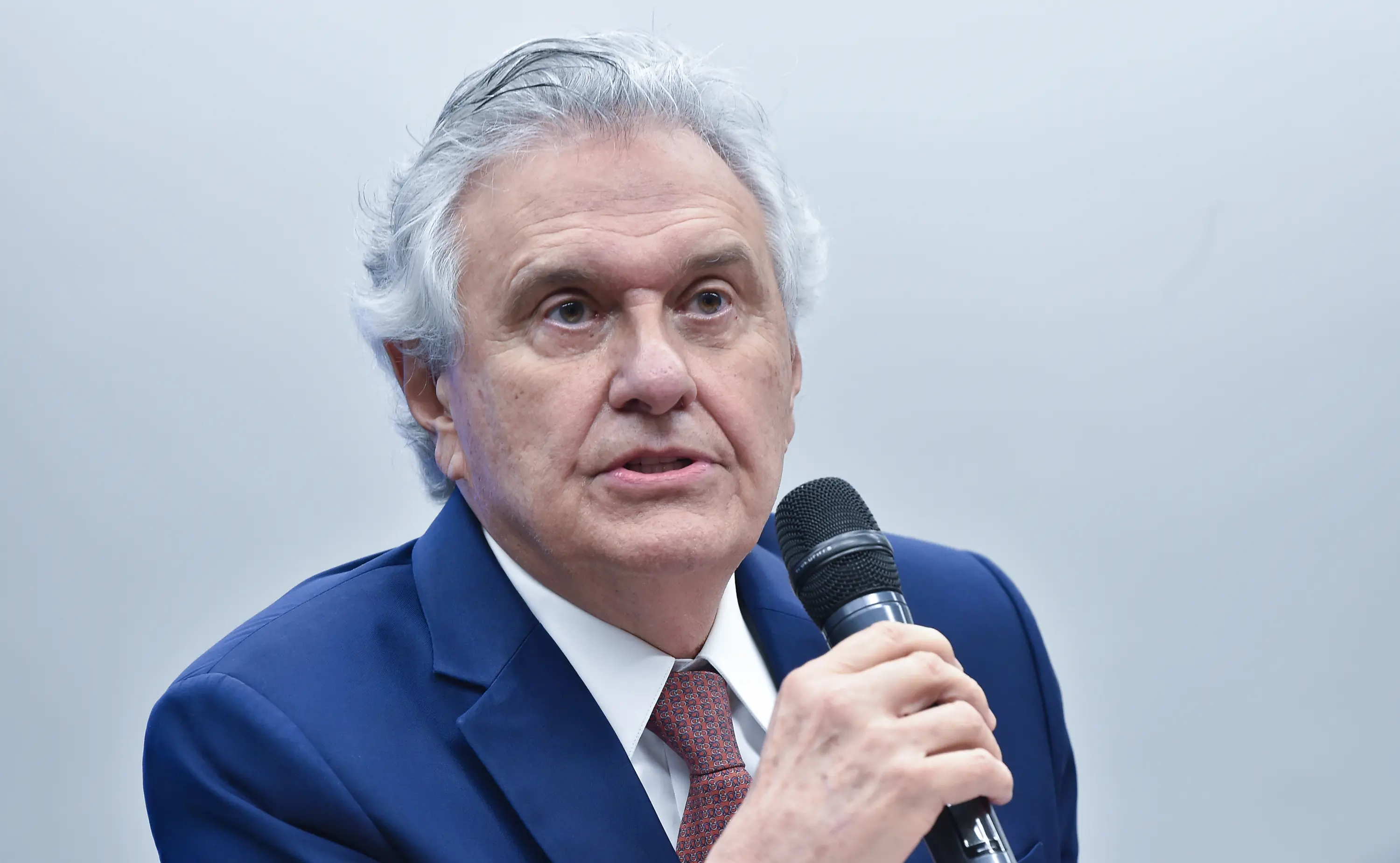 Ronaldo Caiado defende idade mínima de 60 anos para indicados ao STF em entrevista